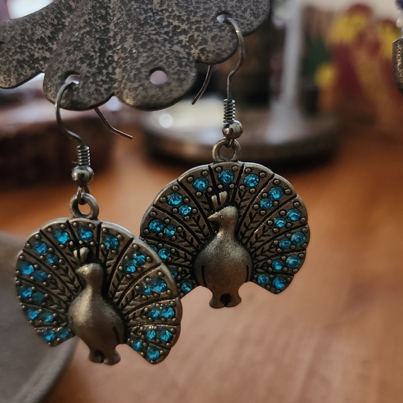 Vintage Teal Rhinestone Peacock Pierced Earrings - Picture 1 of 4